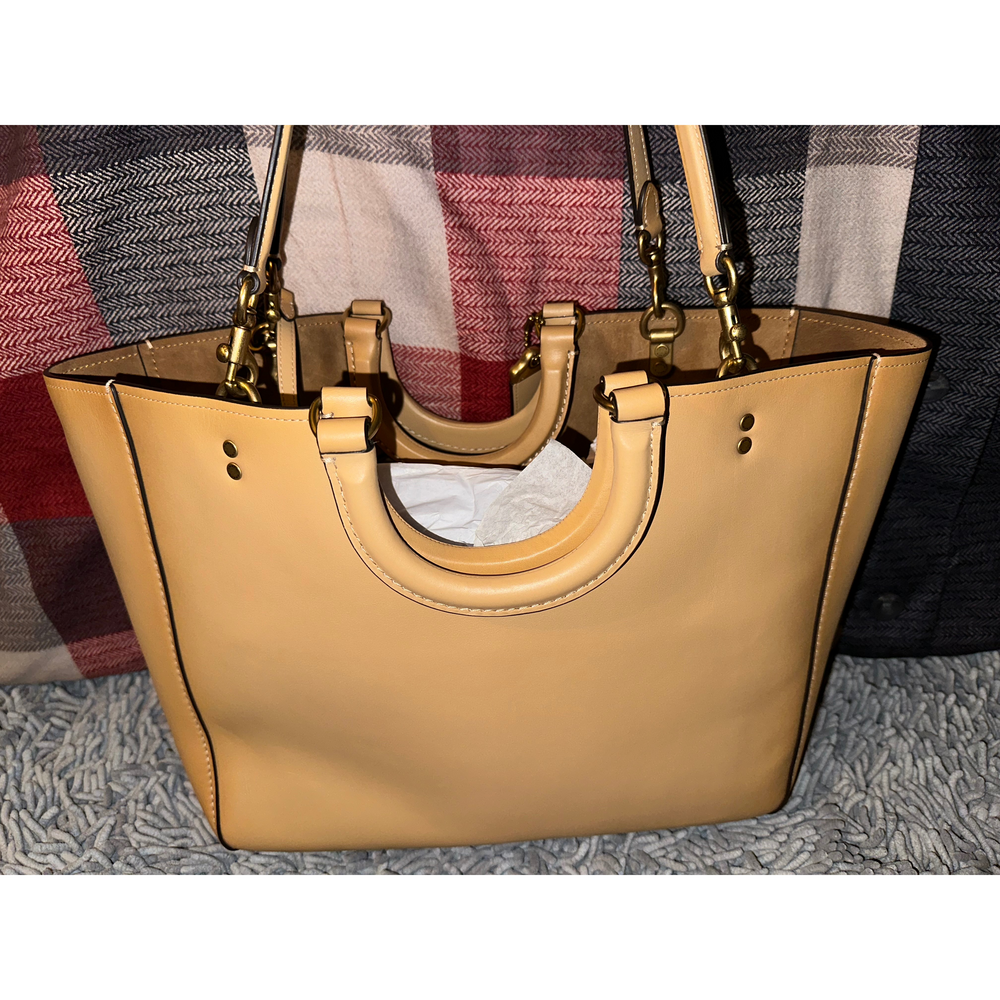 Coach Tan Leather Tote Bag - Picture 6 of 9